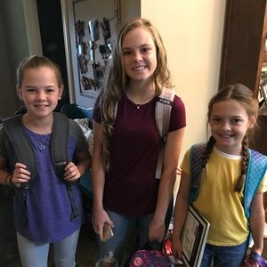 Meet your Posher, Crystal